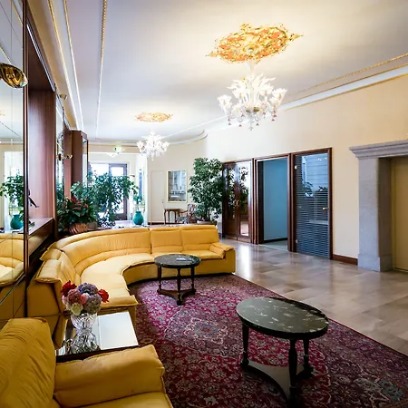 ホテル ミラノ スペランツァ オー ラック ストレーザ