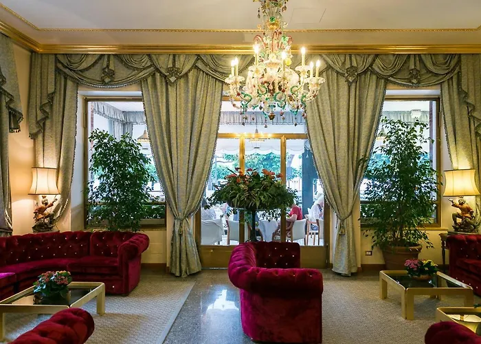 米兰斯佩兰莎奥拉克酒店 4*