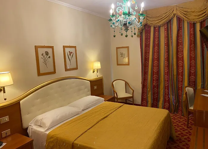 米兰斯佩兰莎奥拉克酒店 4* 斯特雷萨