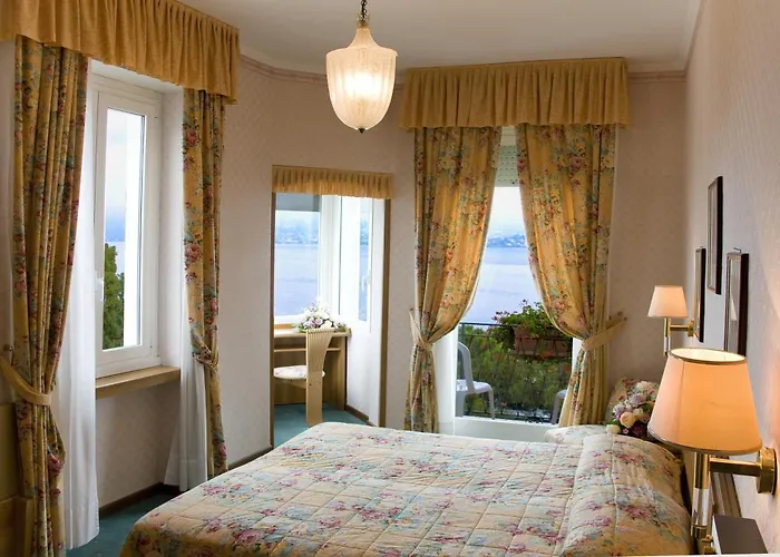 米兰斯佩兰莎奥拉克酒店 4*